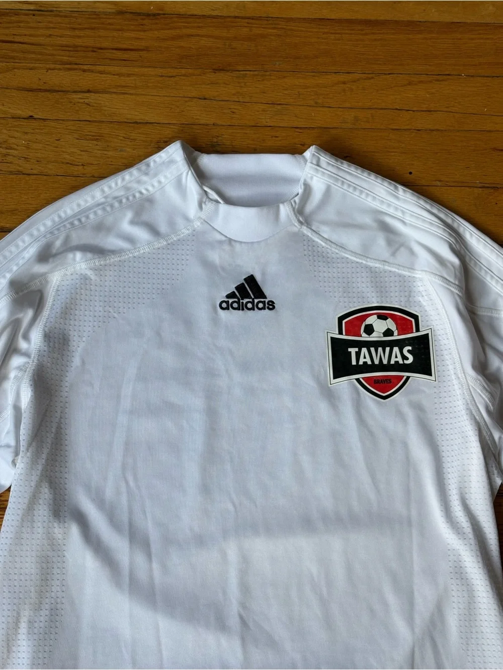 VINTAGE Y2K ADIDAS SOCCER JERSEY #19